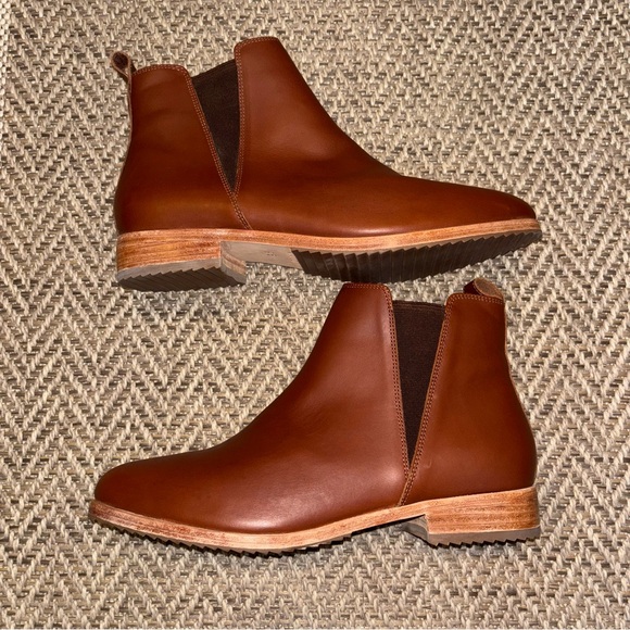 NISOLO Everyday Chelsea boot Size 9.5 - Picture 2 of 9